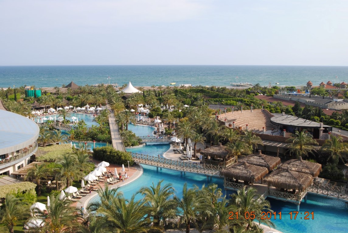 imagini hotel ROYAL WINGS LARA